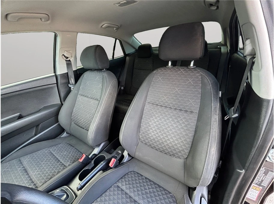 2022 Kia Rio - Image 13 of 21