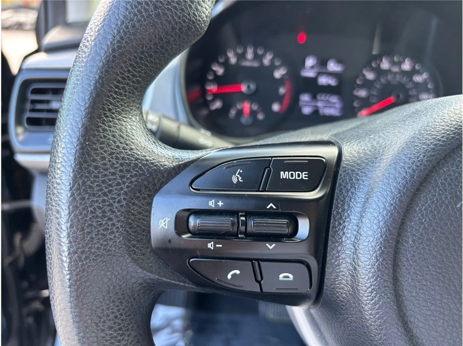 2022 Kia Rio - Image 18 of 21