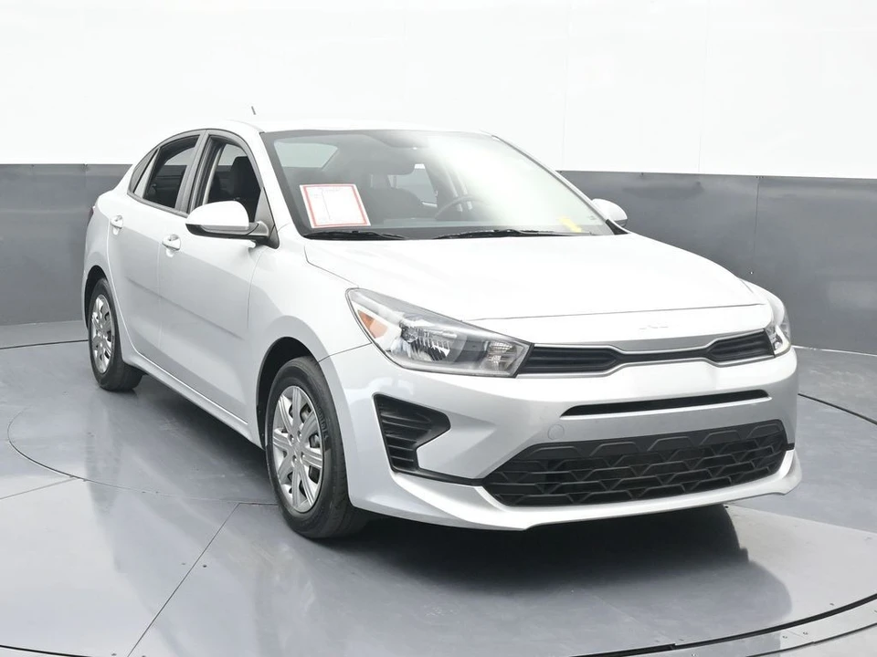 2022 Kia Rio - Image 9 of 12