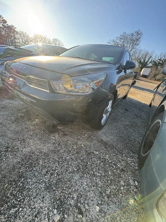 2022 Kia Rio - Image 2 of 4