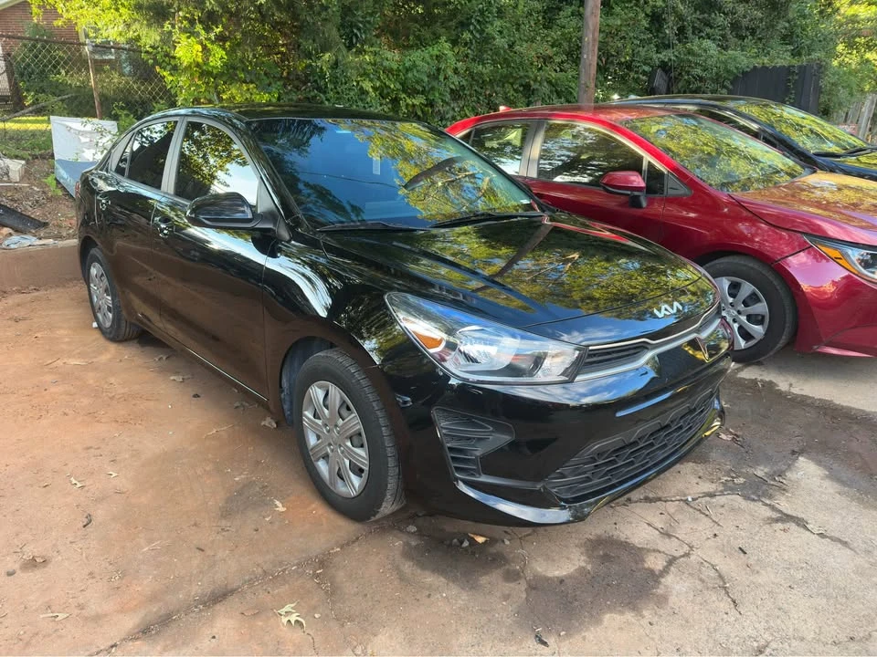 2022 Kia Rio - Image 2 of 8