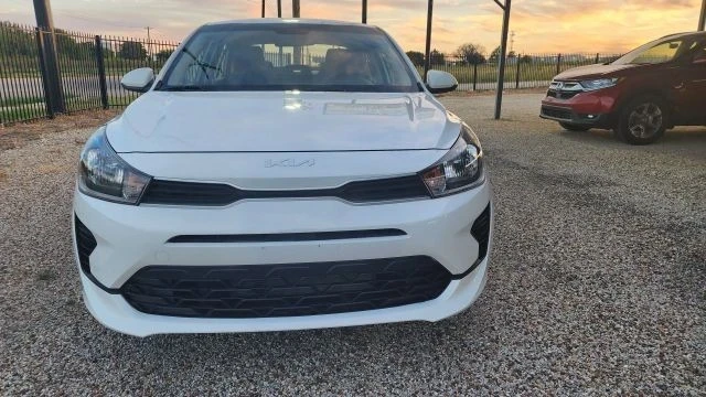 2022 Kia Rio - Image 13 of 21