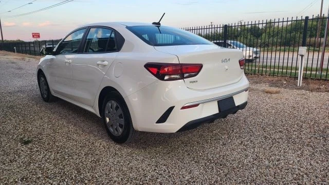 2022 Kia Rio - Image 6 of 21