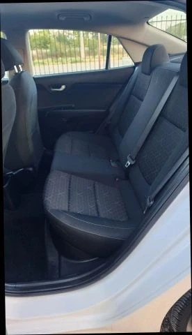 2022 Kia Rio - Image 16 of 21