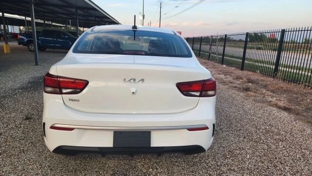 2022 Kia Rio - Image 7 of 21