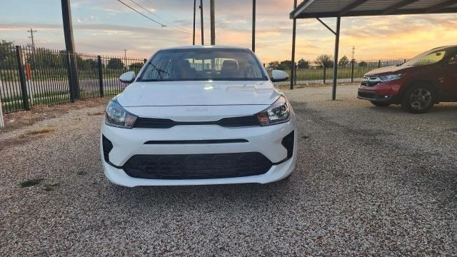 2022 Kia Rio - Image 3 of 21