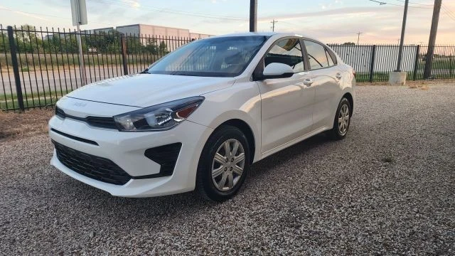 2022 Kia Rio - Image 4 of 21