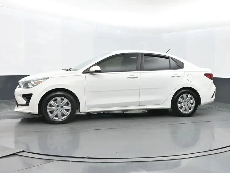 2022 Kia Rio - Image 5 of 12