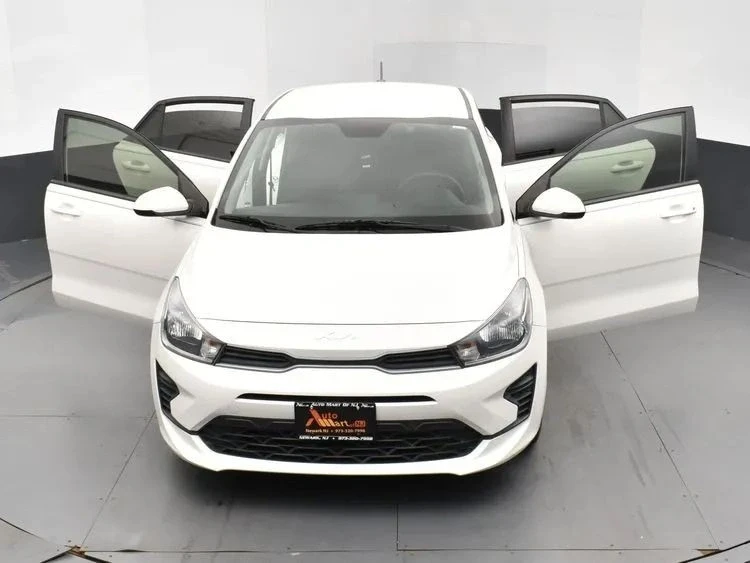 2022 Kia Rio - Image 10 of 12
