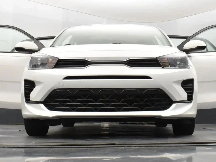 2022 Kia Rio - Image 11 of 12
