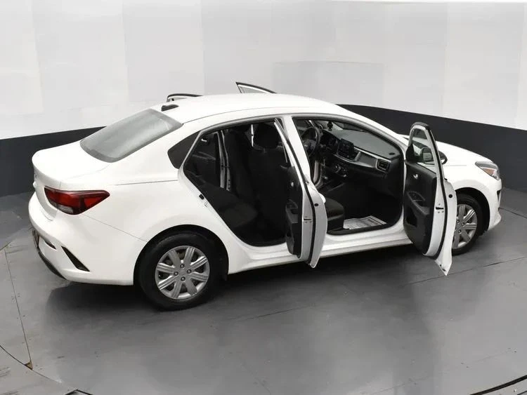 2022 Kia Rio - Image 6 of 12