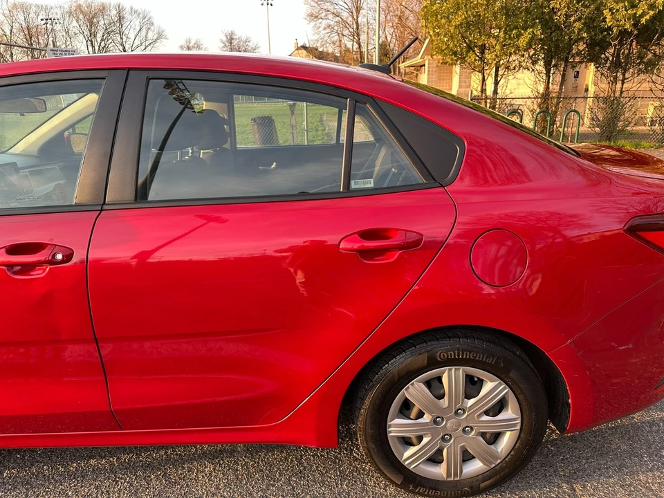2022 Kia Rio - Image 17 of 21