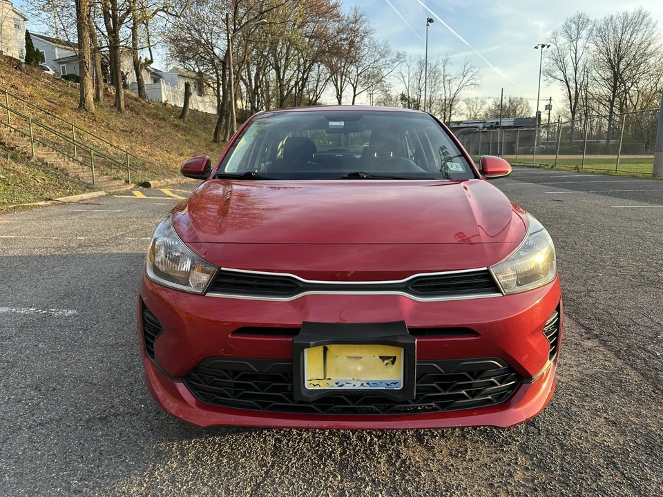 2022 Kia Rio - Image 2 of 21