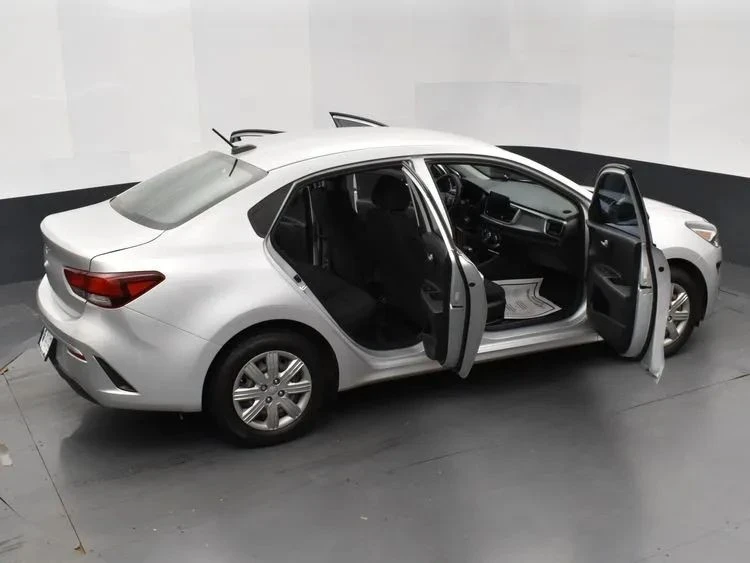 2022 Kia Rio - Image 6 of 12