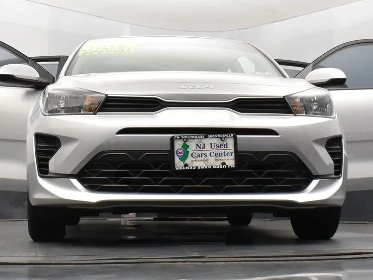 2022 Kia Rio - Image 11 of 12