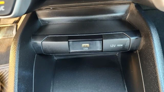 2022 Kia Rio - Image 26 of 31