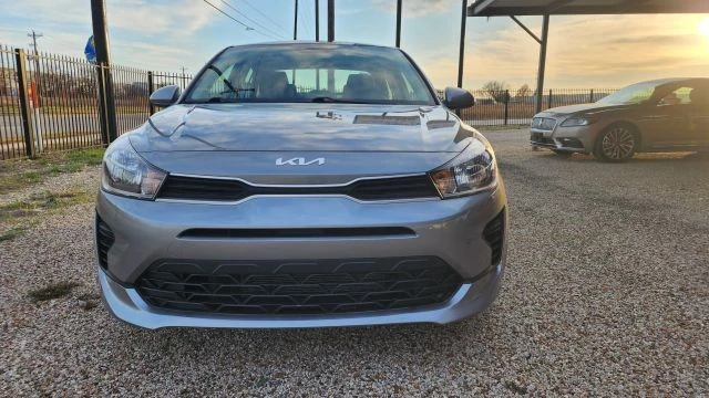 2022 Kia Rio - Image 4 of 31