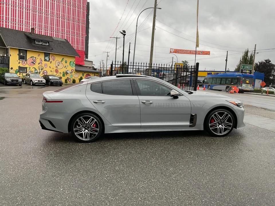 2022 Kia Stinger - Image 6 of 20