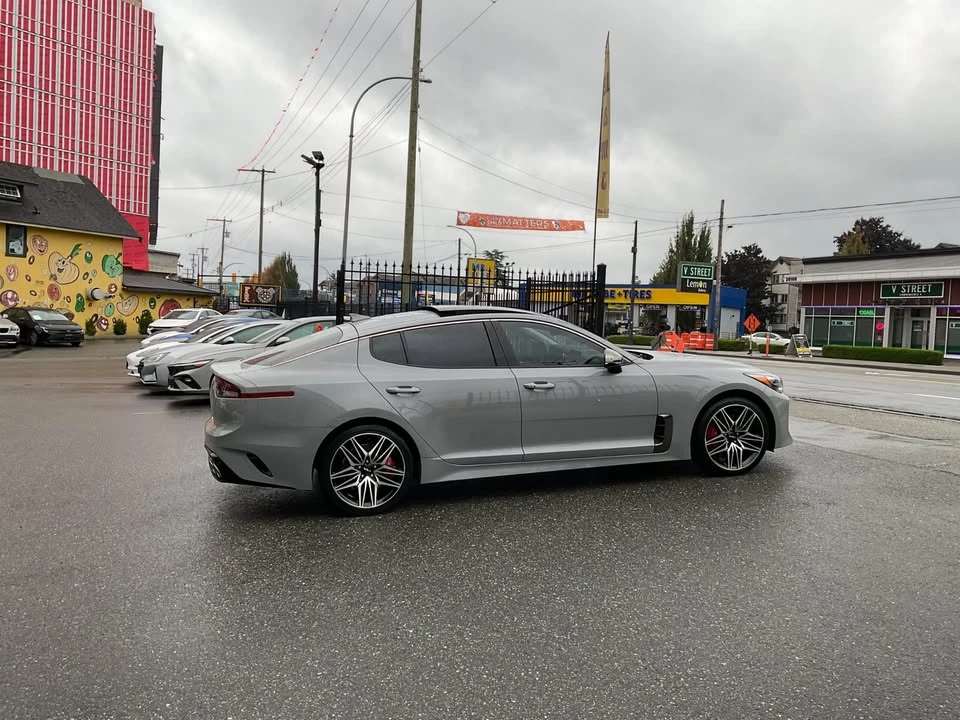 2022 Kia Stinger - Image 5 of 20