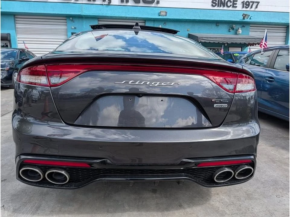 2022 Kia Stinger GT - Image 7 of 19