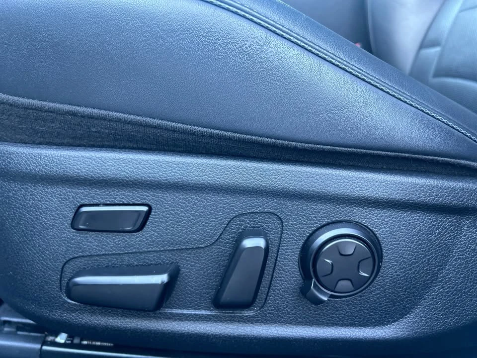 2022 Kia Stinger GT - Image 4 of 17