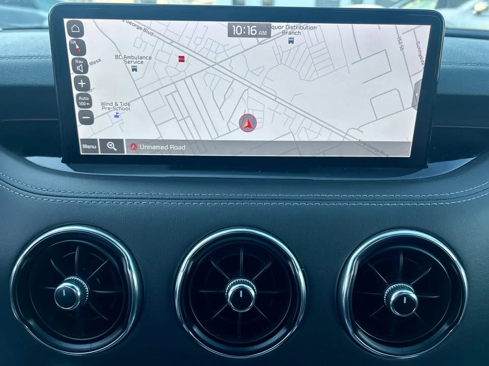 2022 Kia Stinger GT - Image 10 of 17