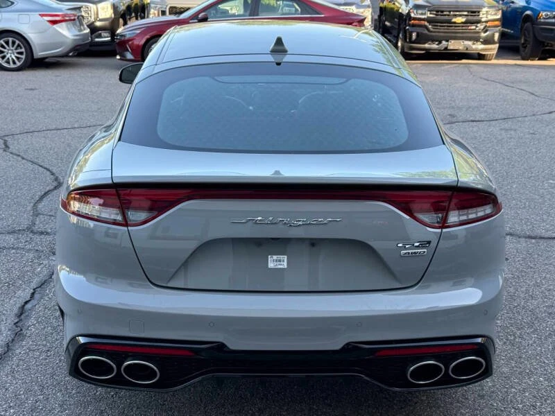 2022 Kia Stinger - Image 13 of 20