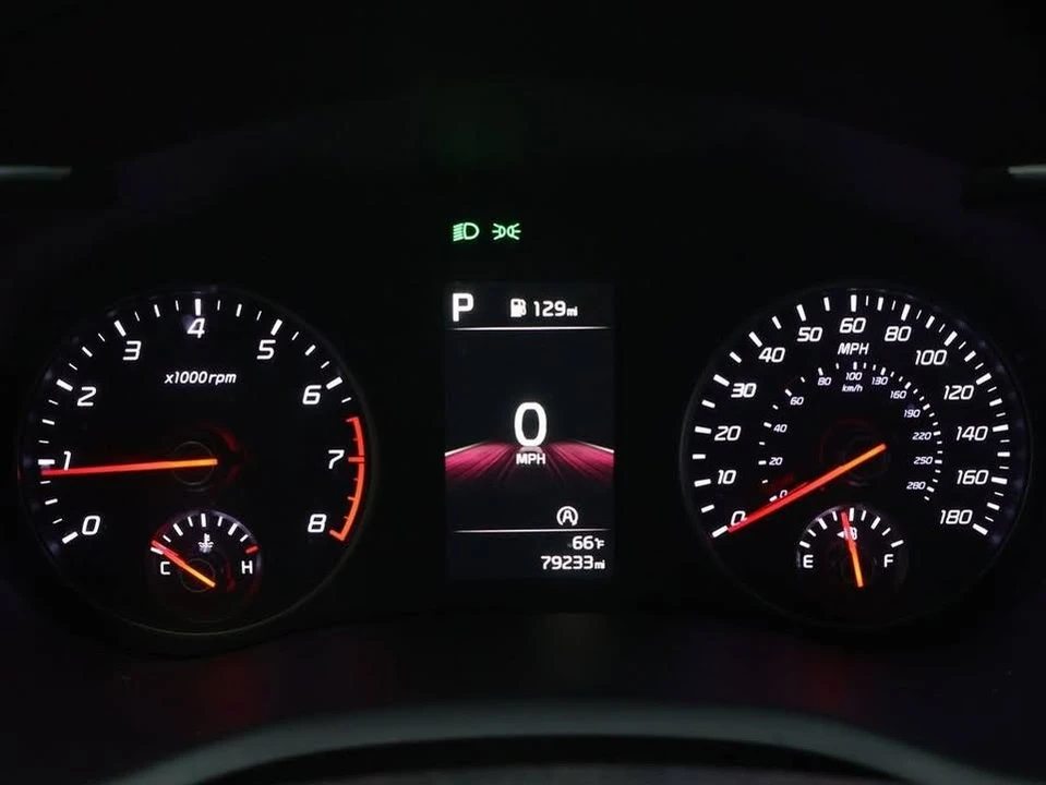 2022 Kia Stinger GT - Image 14 of 19