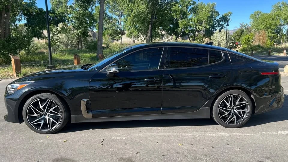 2022 Kia Stinger - Image 3 of 15