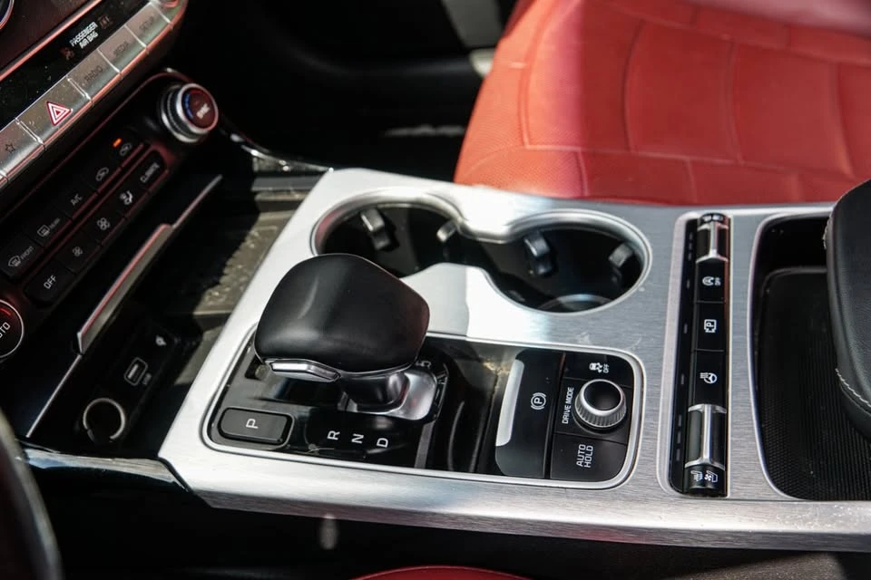 2022 Kia Stinger GT - Image 11 of 12