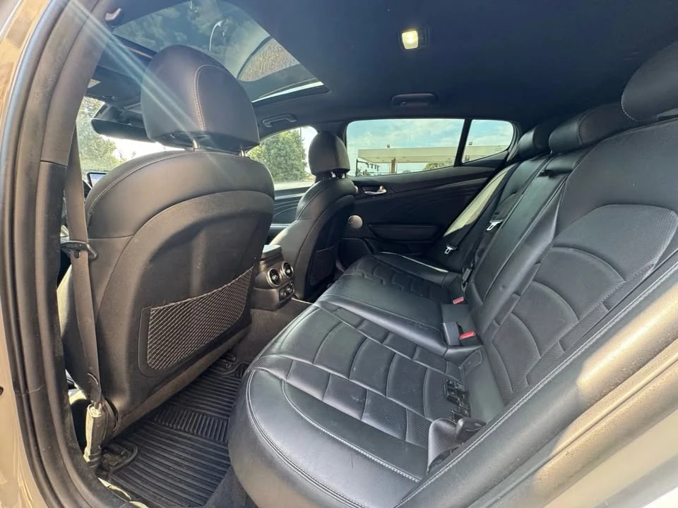 2022 Kia Stinger GT - Image 7 of 13