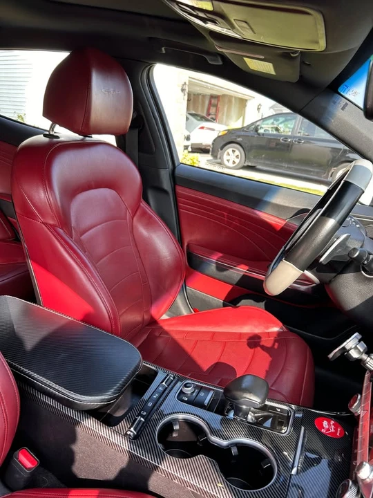 2022 Kia Stinger GT - Image 12 of 15