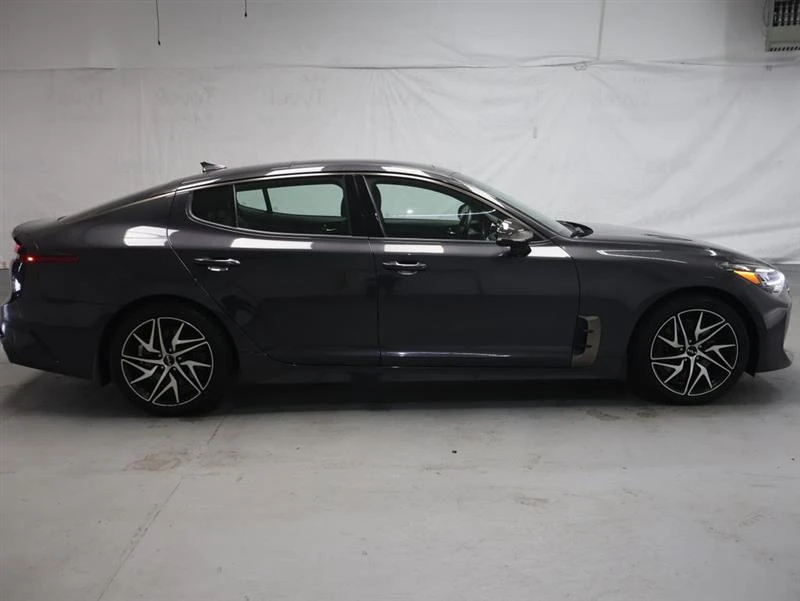 2022 Kia Stinger - Image 7 of 19