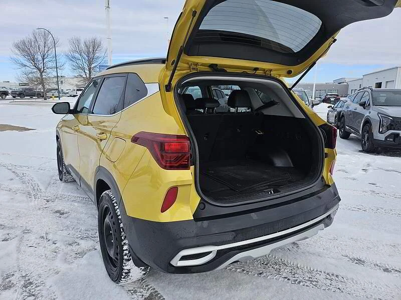 2022 Kia Seltos - Image 10 of 10