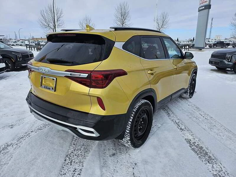 2022 Kia Seltos - Image 3 of 10