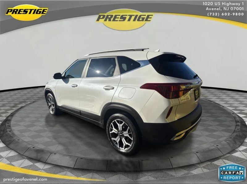 2022 Kia Seltos - Image 7 of 12