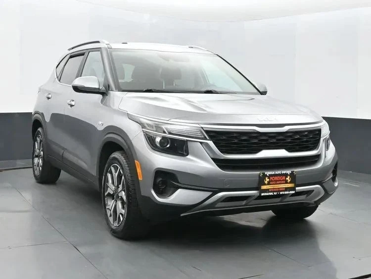 2022 Kia Seltos - Image 2 of 12
