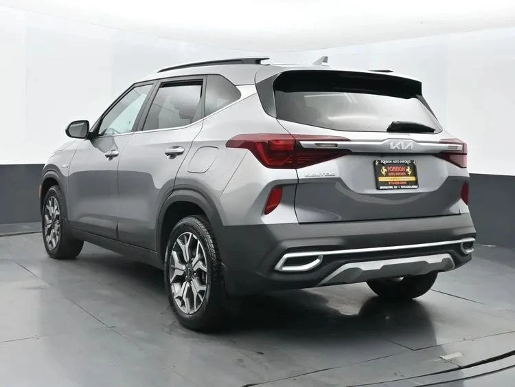 2022 Kia Seltos - Image 9 of 12