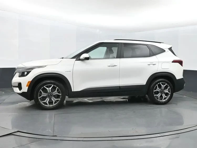 2022 Kia Seltos - Image 5 of 12