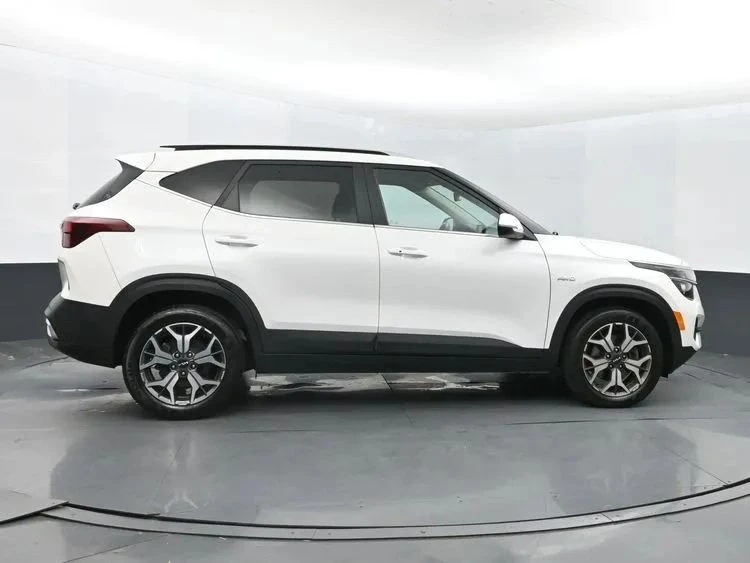 2022 Kia Seltos - Image 4 of 12