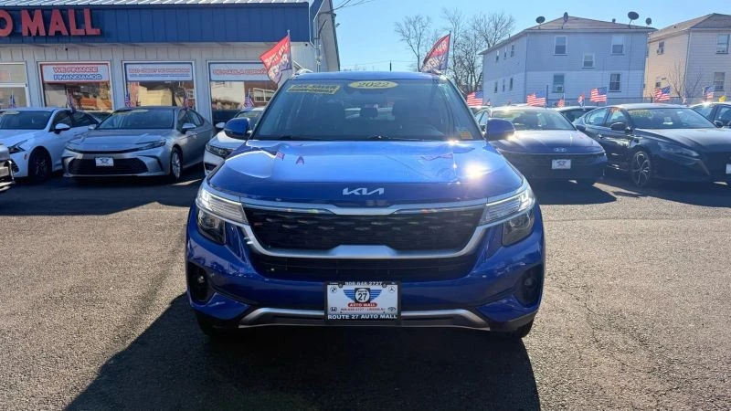 2022 Kia Seltos - Image 3 of 12