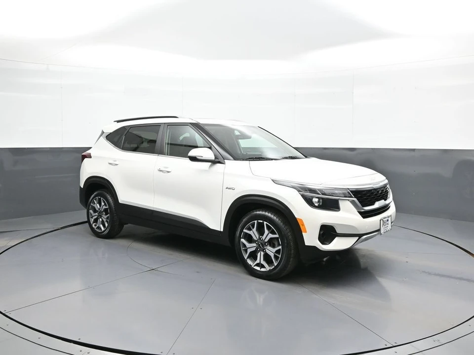2022 Kia Seltos - Image 4 of 21