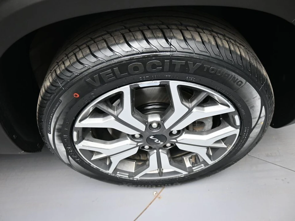 2022 Kia Seltos - Image 13 of 21