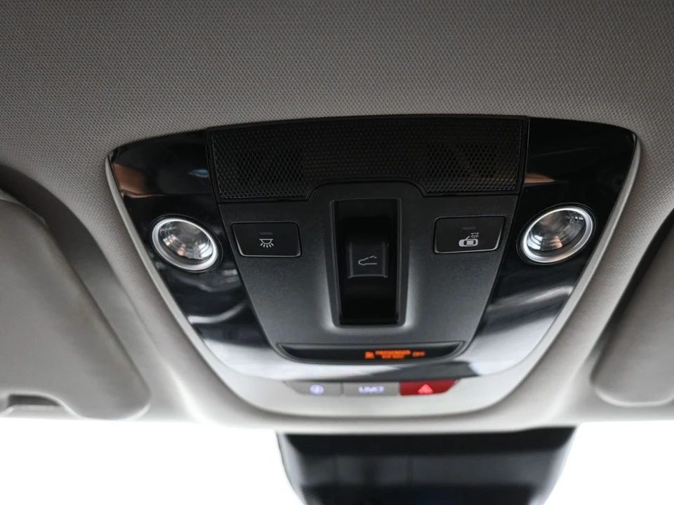 2022 Kia Seltos - Image 17 of 21