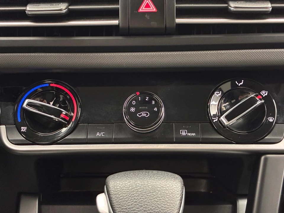 2022 Kia Seltos - Image 4 of 12