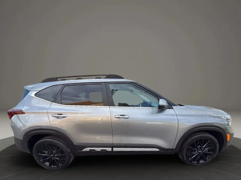 2022 Kia Seltos - Image 4 of 12