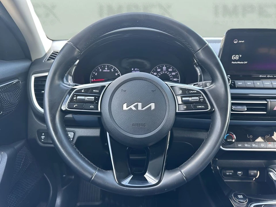 2022 Kia Seltos - Image 12 of 21