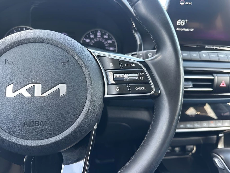 2022 Kia Seltos - Image 14 of 21