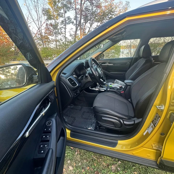 2022 Kia Seltos - Image 16 of 20