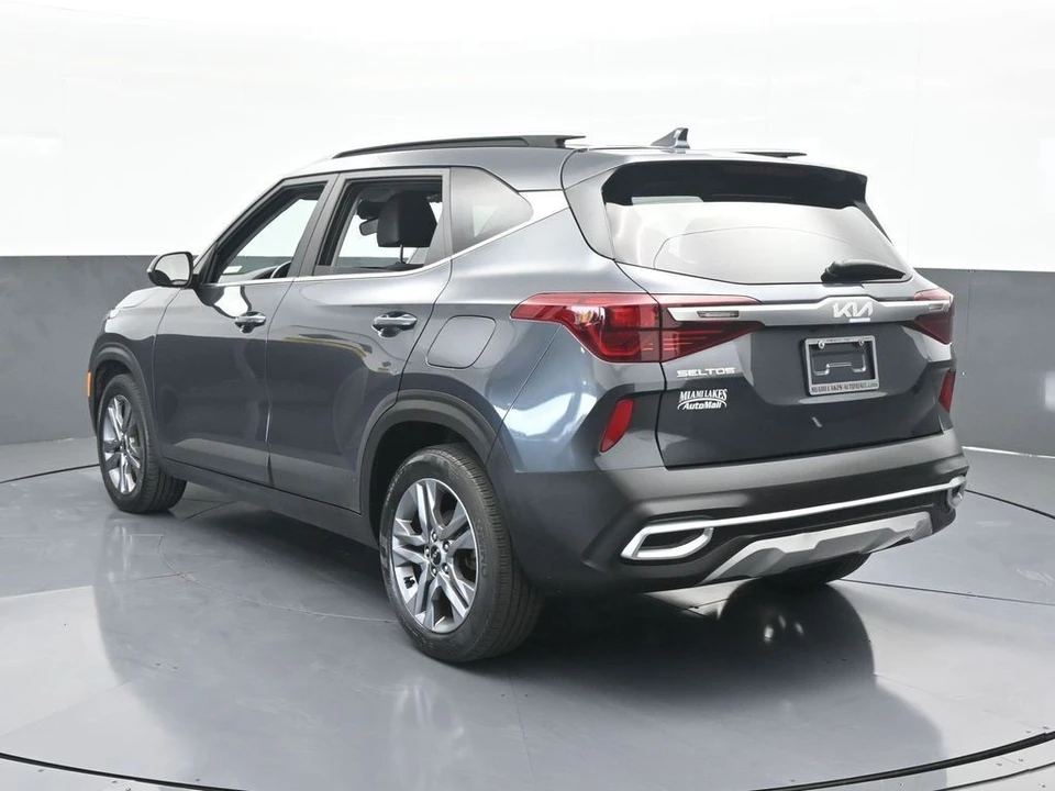2022 Kia Seltos - Image 4 of 12